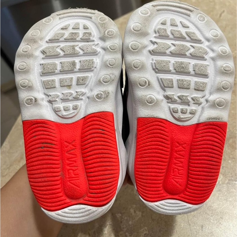 Nike Air Max Bolt - Picture 4 of 4
